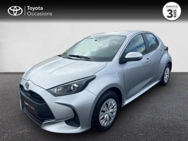 Toyota Yaris 120 vvt-i dynamic business 5p mc24