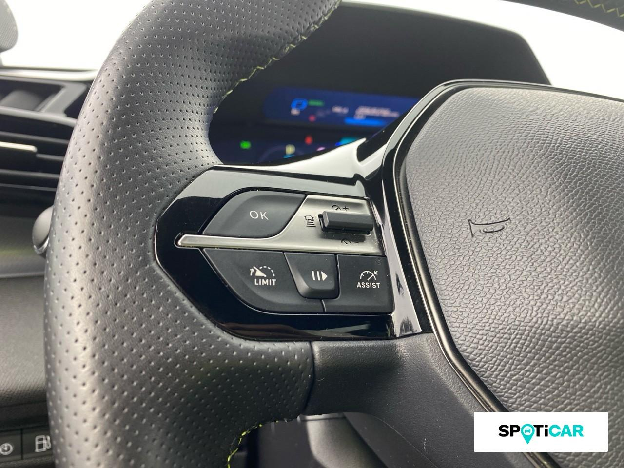 Peugeot 408 phev 225ch gt e-eat8 — photo 18