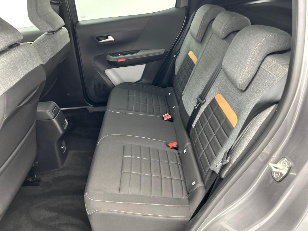 Citroën C3 Aircross hybride 145 ch aut plus — photo 13
