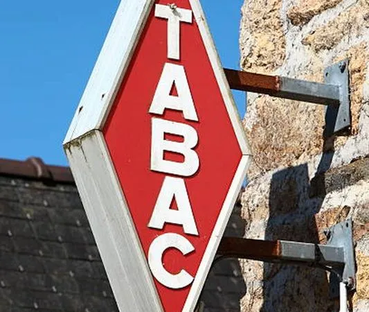 Bar, fdj, tabac 500 m² PONTIVY