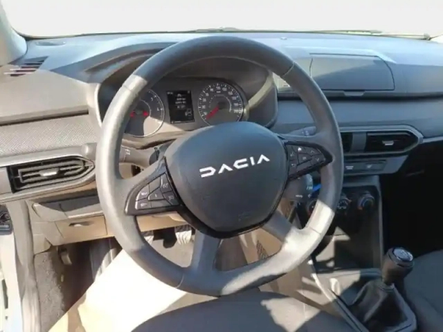 Dacia Sandero 1.0 sce 65ch essential — photo 15