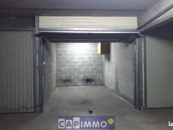 Parking/box 14 m² La Garde