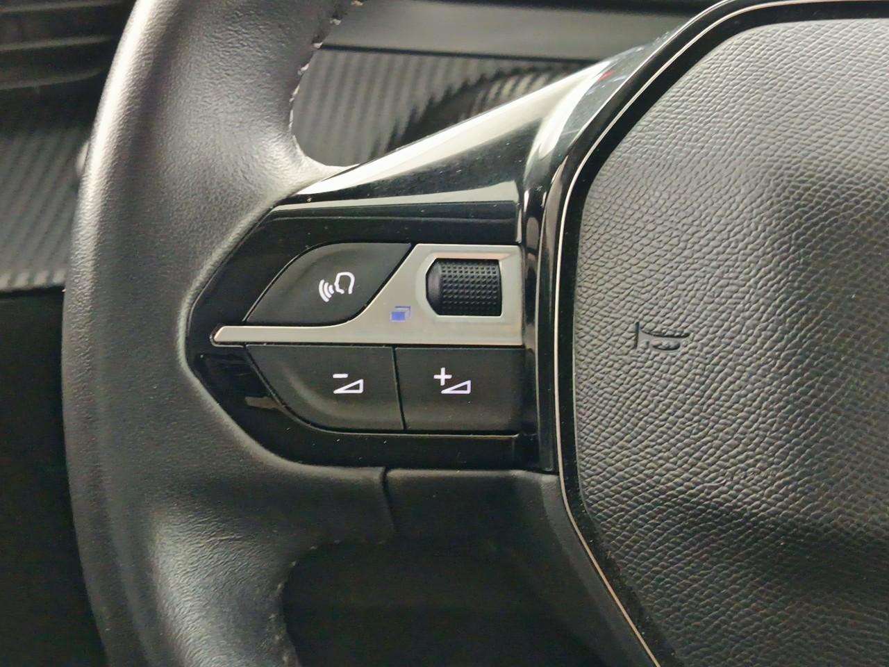 Peugeot 208 puretech 75 s&s bvm5 active pack — photo 17