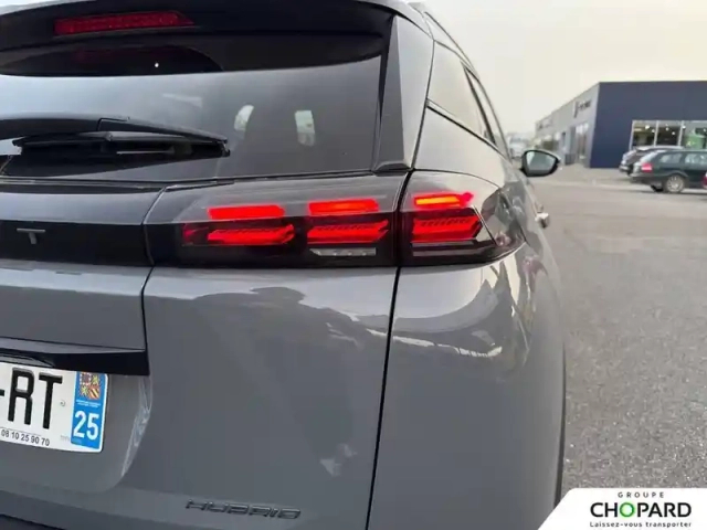 Peugeot 2008 hybrid 136 e-dcs6 — photo 23