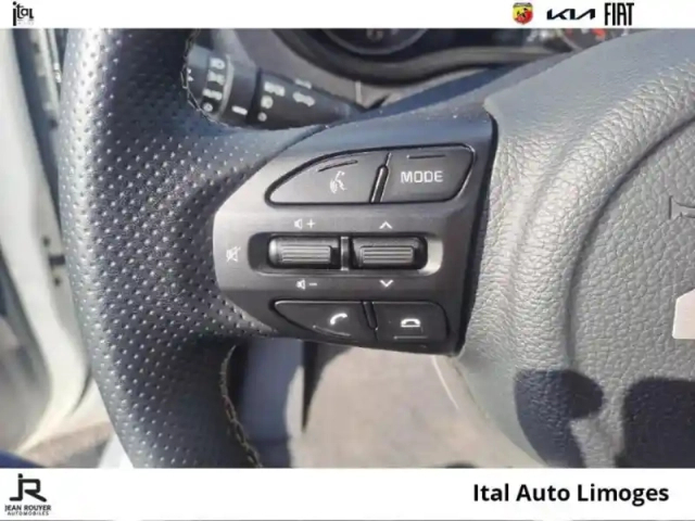 Kia Picanto 1.2 dpi 84ch gt line — photo 13