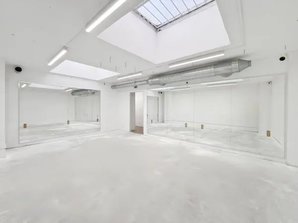 Bureaux à louer proche pont Cardinet