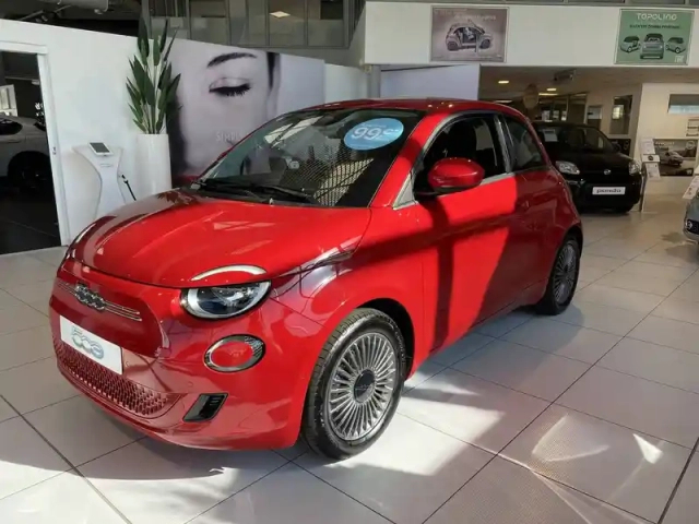 Fiat 500 3+1 e 95 ch