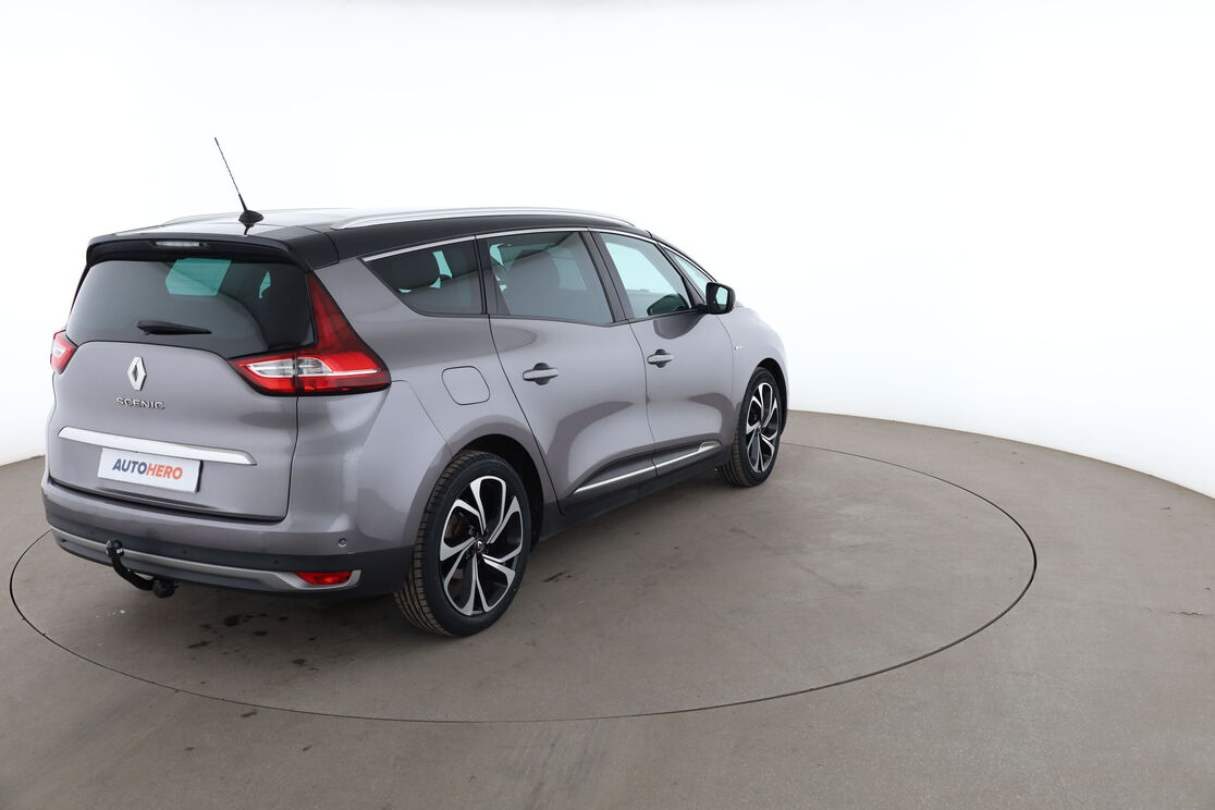 Renault Grand Scenic 1.7 dCi Blue Bose Edition — photo 5