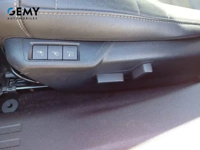 Citroën C4 puretech 155 s&amp;s eat8 — photo 13