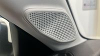 Peugeot 208 1.2 PureTech 100ch S&S Allure — photo 27