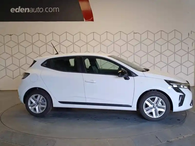 Renault Clio blue dci 100 ch gsr2 — photo 6