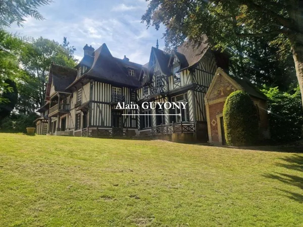 Château 20 pièces 480 m²