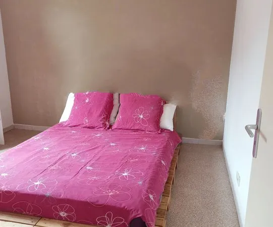 Chambre de 20m2 à louer sur Saint-Bonnet-en-Champsaur