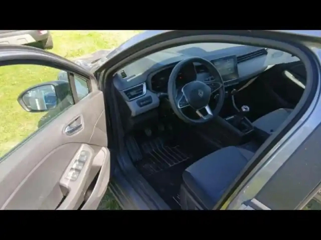 Renault Clio 1.0 tce 90ch evolution - 24 — photo 13