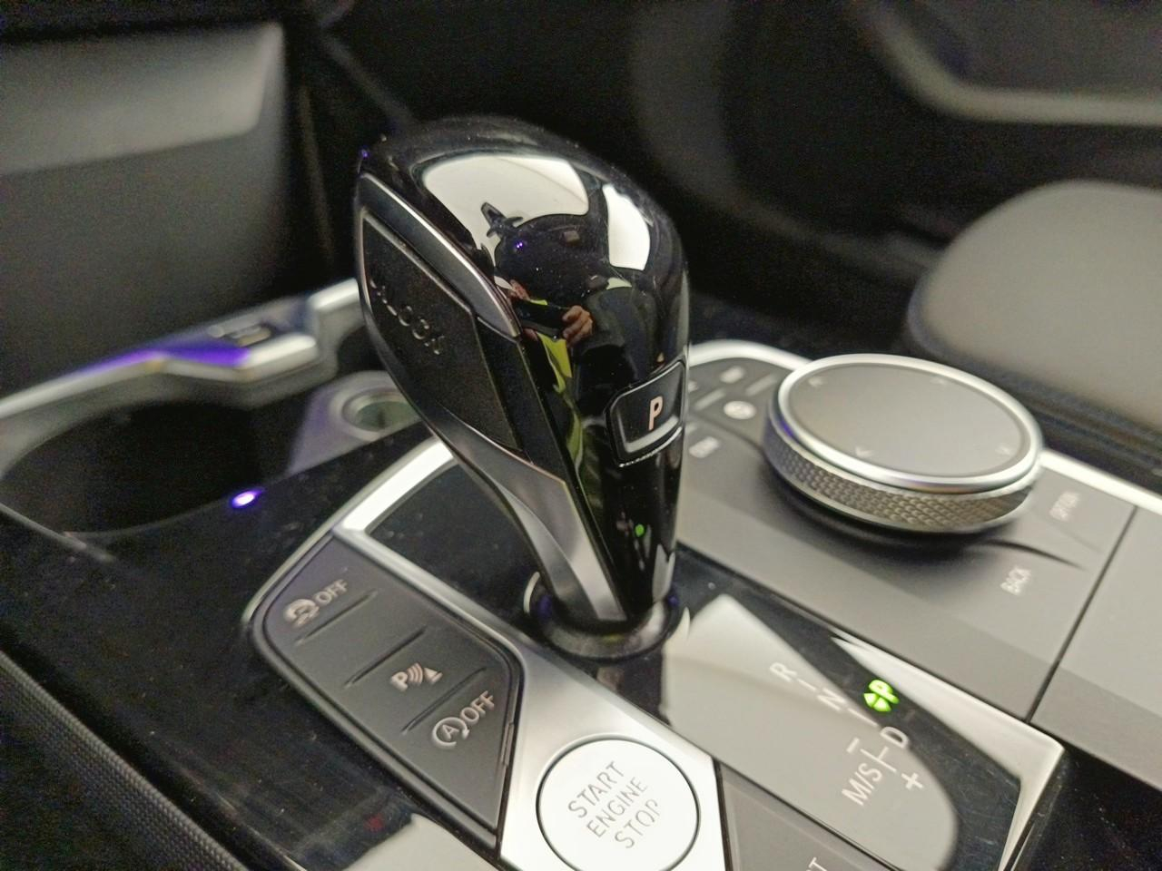 Bmw Serie 1 16i 109 ch dkg7 m sport — photo 29