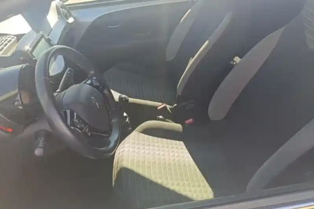 Peugeot 108 vti 72ch s&amp;s bvm5 — photo 10