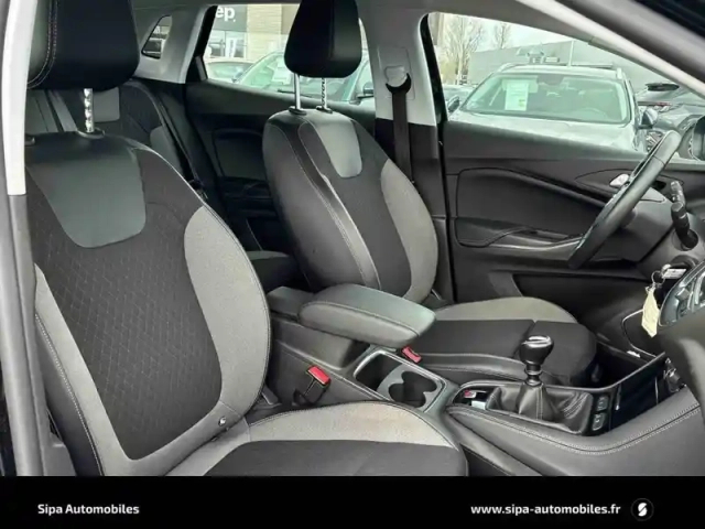 Opel Grandland X 1.5 diesel 130 ch — photo 20