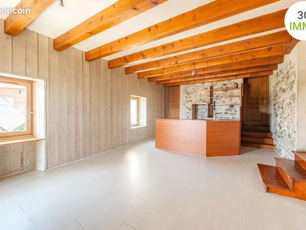Duplex lumineux 118m² | Balcon | Sillingy