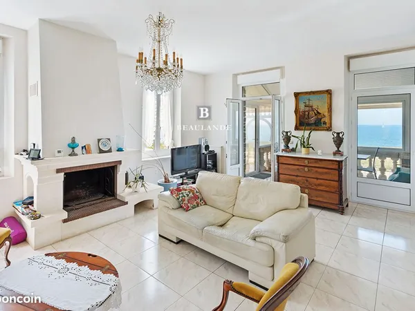 Villa 7 pièces 157 m²
