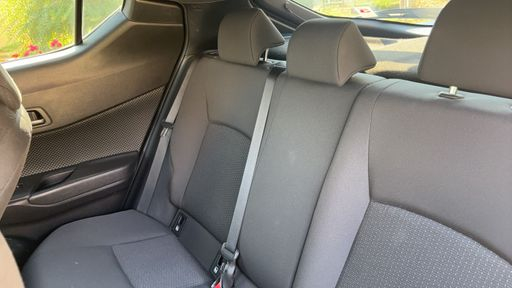 Toyota C-HR 1.8 VVT-i 122  Hybride 2WD CVT - Design – 2019 – 70409 km – Hybride essence – Boîte Automatique — photo 23