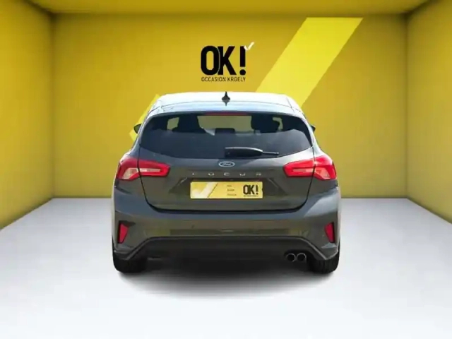 Ford Focus 2.0 150 st-line bva8 — photo 4