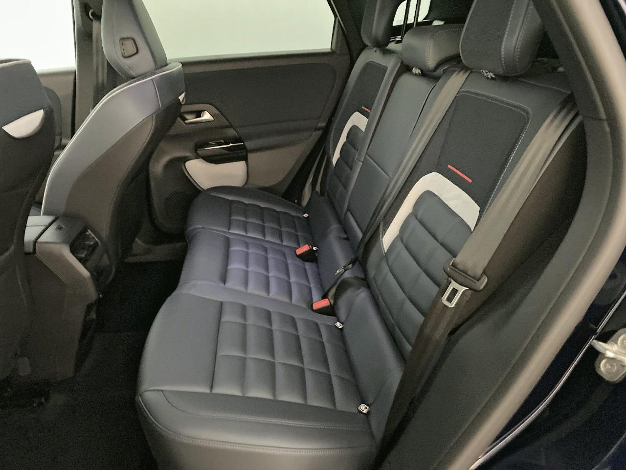 Citroën C5 Aircross hybride 145 ch e-dcs6 max — photo 10