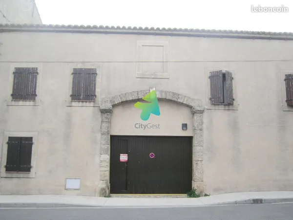 Immeuble 12 pièces 210 m²