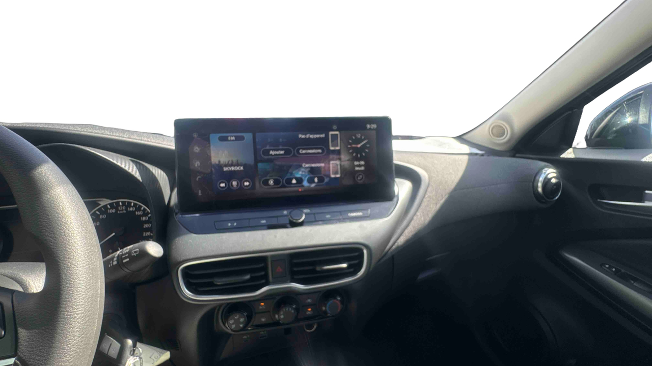 Nissan Juke DIG-T 114 — photo 14
