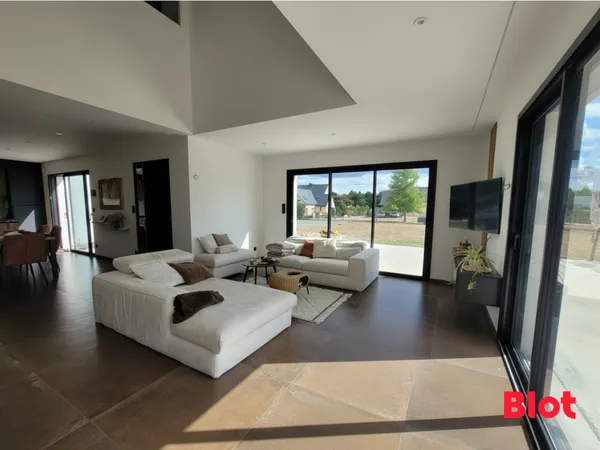 Maison 7 pièces 162 m²