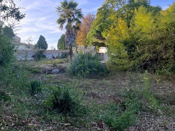 Terrain constructible viabilisé