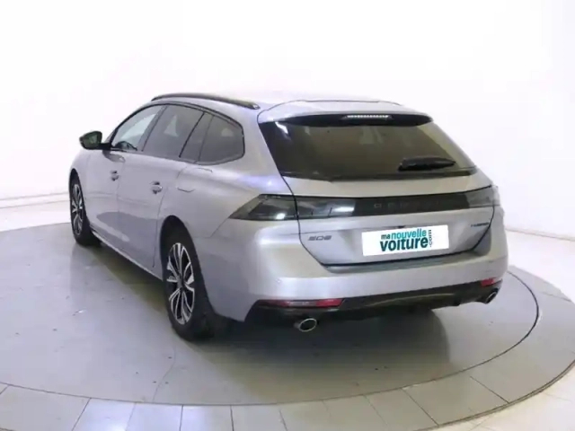 Peugeot 508 sw hybrid 180 e-eat8 — photo 9