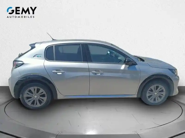 Peugeot 208 electrique 50 kwh 136ch — photo 4