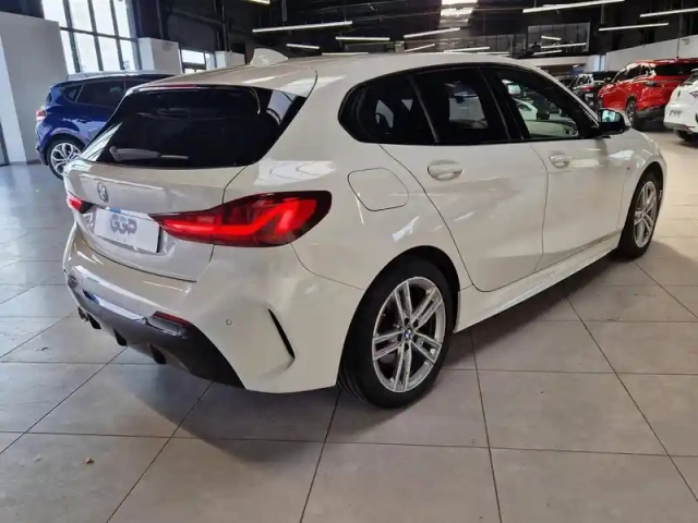 Bmw Serie 1 série 1 118ia 136ch m sport dkg7 — photo 5
