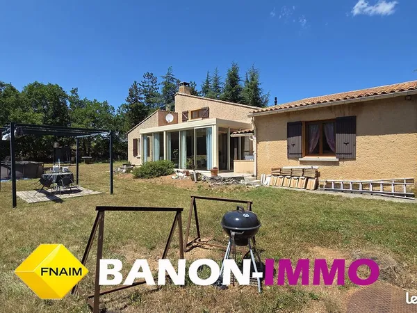 Maison 5 pièces 140 m²