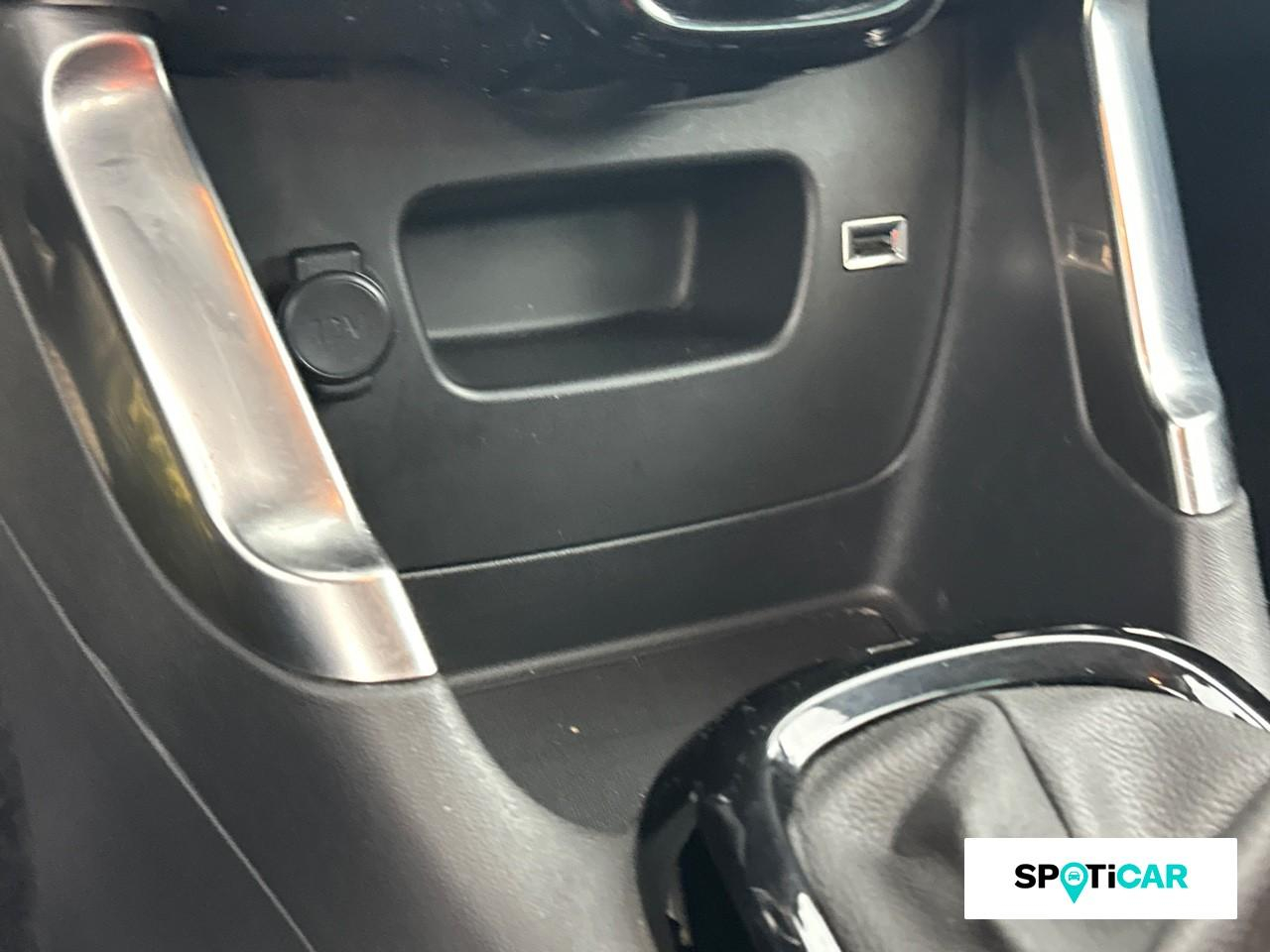 Citroën C3 Aircross puretech 110ch s&s shine pack — photo 17