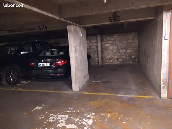 Emplacement Parking 75009