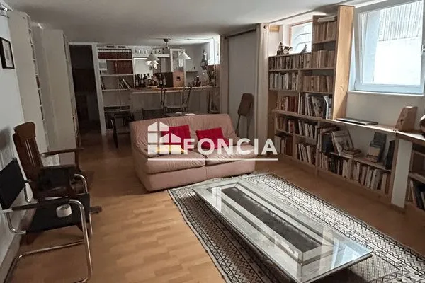 Appartement 1 pièce 49 m²