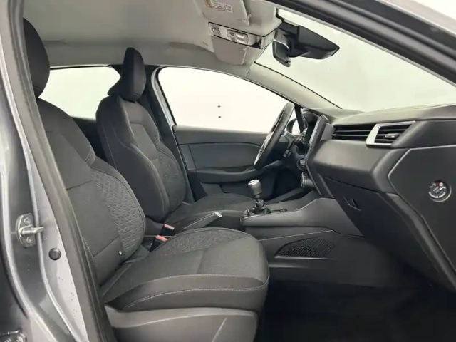 Renault Clio tce 90 — photo 14