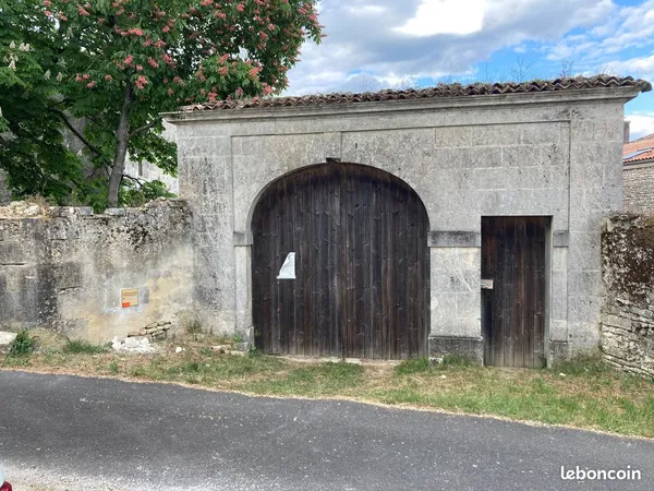 Ensemble immobilier d'exception 2800 m² (Divisible) - Bâtisse 1815 Hors d'eau/Hors d'air - Proche An