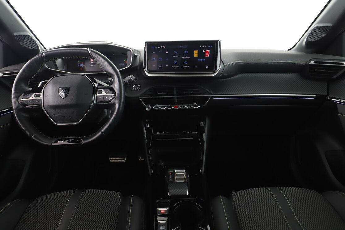 Peugeot 208 1.2 Hybrid GT e-DCS6 — photo 11