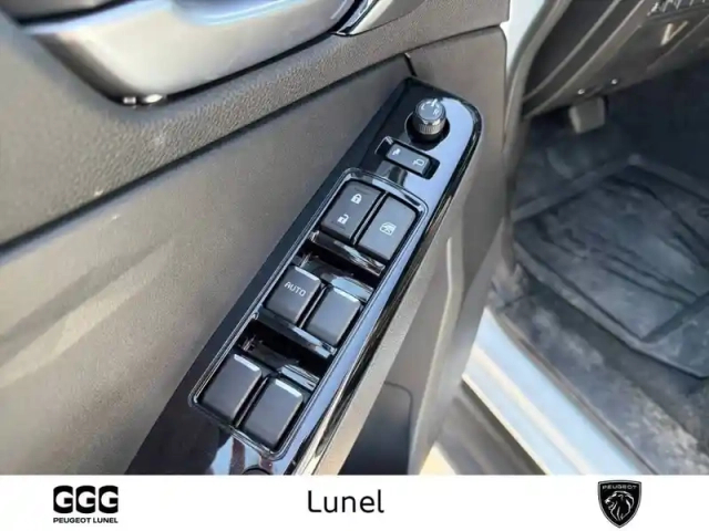 Isuzu D-Max n60 crew cab 1.9 164 ch 4x4 a/t — photo 12