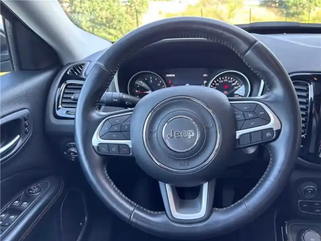 Jeep Compass 2.0 i multijet ii 140 ch active drive bva9 — photo 18
