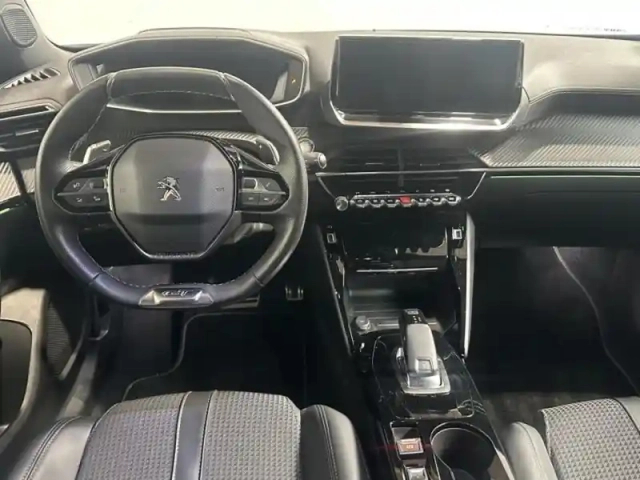 Peugeot 2008 1.2 130 gt eat8 i-cockpit gps camera full led — photo 7