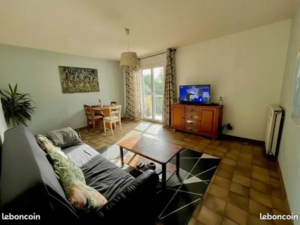 Vente F3 Bastia Sud avec balcon, cave et place de parking