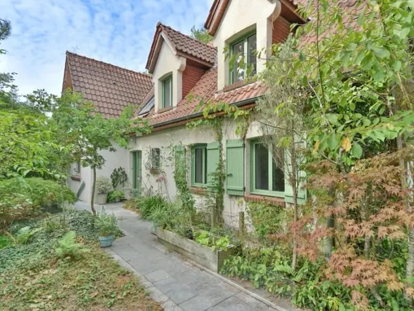 Maison 8 pièces 169 m²