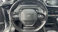 Peugeot 208 Premium BlueHDi 100 S&S BVM6 — photo 12