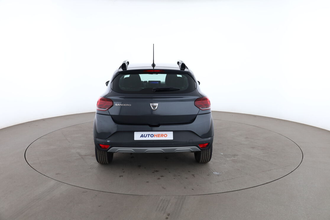 Dacia Sandero Stepway 1.0 TCe Confort — photo 4