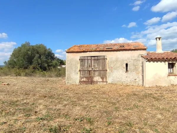 Cabanon+ parcelle agricole à vendre