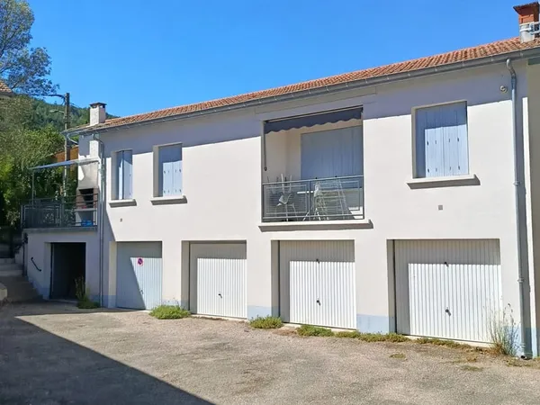 Immeuble de rapport 92 m²