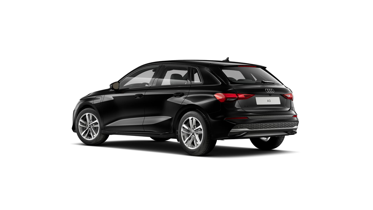 Audi A3 Sportback TFSI e Hybride rechargeable 204 S tronic 6 — photo 3